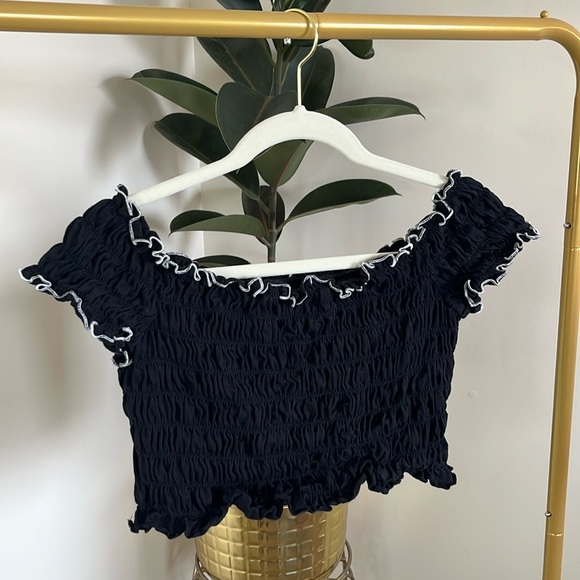 #2 Black Off the Shoulder Top - Picture 1 of 3